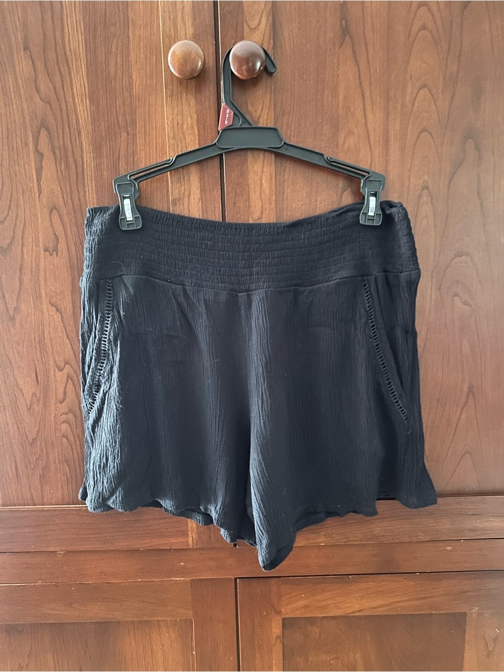 Women’s Black Elastic-Waist Shorts